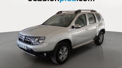 Käytetty Dacia Duster Lauréate 110 HP (80 kW) 2015 Harmaa Katumaasturi
