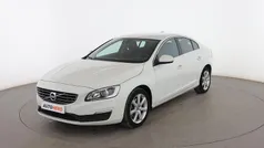 Blanco Usado 2017 Volvo S60 Momentum Berlina | 17.799 € (Precio justo)