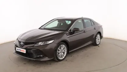 Usado Toyota Camry Advance 218 CV (160 kW) 2020 Marrón Berlina