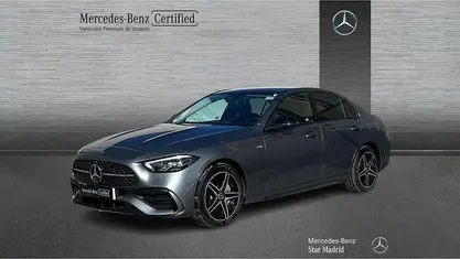 Usado Mercedes C300e AMG line 313 CV (230 kW) 2025 Berlina