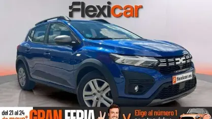 Usado Dacia Sandero Essentiel 101 CV (74 kW) 2023 Azul Utilitario