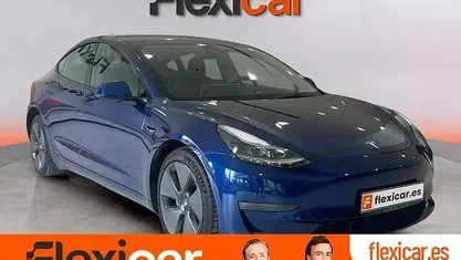 Käytetty Tesla Model 3 350 kW (476 HP) 2021 Sininen Sedan