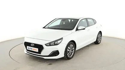 Usado Hyundai i30 120 CV (88 kW) 2020 Berlina