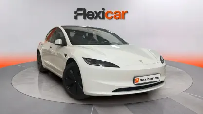 Usado Tesla Model 3 RWD 188 kW (256 CV) 2024 Blanco Berlina
