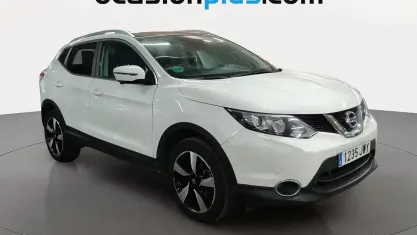 Usado Nissan Qashqai N-Connecta 131 CV (96 kW) 2017 Blanco SUV