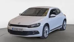 Rojo Usado 2010 VW Scirocco Coupe | 11.800 € (Precio justo)