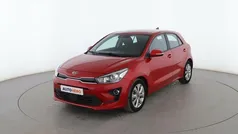 Rojo Usado 2021 Kia Rio Berlina | 15.799 € (Precio justo)