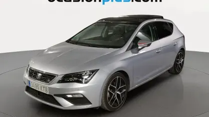 Usado Seat Leon FR 150 CV (110 kW) 2019 Gris plata SUV