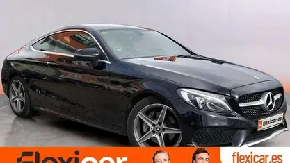 Usado Mercedes C220 170 CV (125 kW) 2018 Negro Coupe