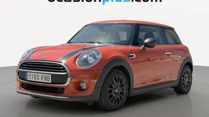 Usado Mini Cooper 102 CV (75 kW) 2018 Naranja Utilitario