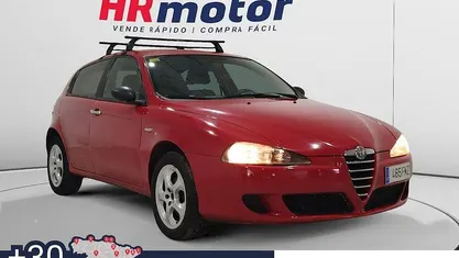 Rojo Usado 2007 Alfa Romeo 147 Utilitario | 3290 € (Precio justo)