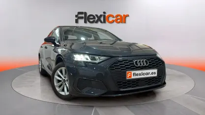 Usado Audi A3 Premium 110 CV (80 kW) 2023 Gris Berlina