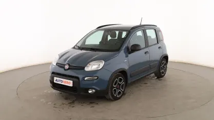 Usado Fiat Panda City Life 70 CV (51 kW) 2022 Azul Utilitario