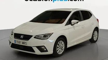 Usado Seat Ibiza Style 115 HP (84 kW) 2024 Branco Citadino