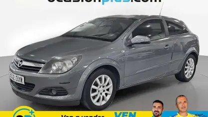 Usado Opel Astra GTC Enjoy 120 CV (88 kW) 2006 Gris Utilitario