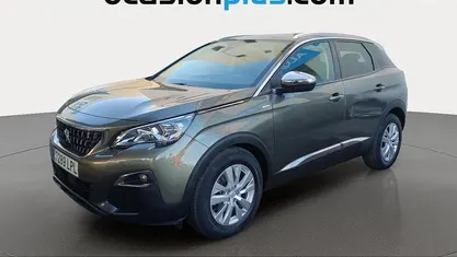 Usado Peugeot 3008 Style 131 CV (96 kW) 2021 Gris SUV