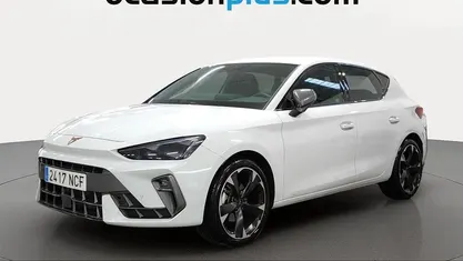 Usado Cupra Leon 150 CV (110 kW) 2025 Blanco Utilitario