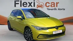 Amarillo Usado 2023 VW Golf VIII Berlina | 19.890 € (Super precio)