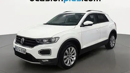 Käytetty VW T-Roc Advance 116 HP (85 kW) 2019 Valkoinen Katumaasturi