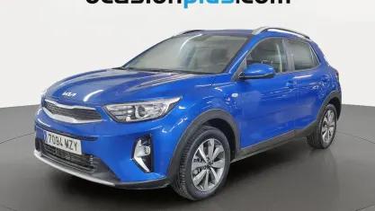 Usado Kia Stonic 101 CV (74 kW) 2025 Azul SUV
