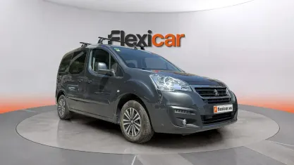 Usado Peugeot Partner 110 CV (80 kW) 2018 Gris