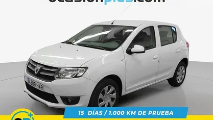 Usado 2014 Dacia Sandero Lauréate Utilitario | 6990 € (Precio justo)