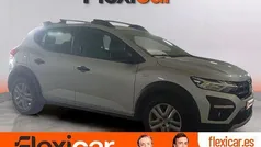 Gris Usado 2022 Dacia Sandero Essentiel Utilitario | 13.690 € (Precio justo)