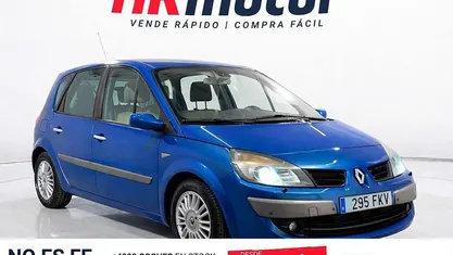 Usado Renault Scénic II Dynamique 132 CV (97 kW) 2007 Monovolumen