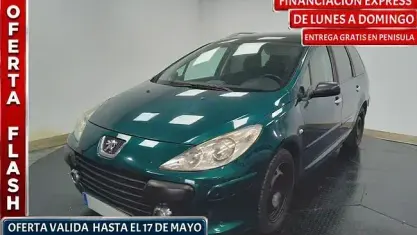 Usado Peugeot 307 110 HP (80 kW) 2005 Verde Citadino