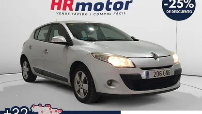 Usado Renault Mégane III Dynamique 111 CV (81 kW) 2009 Gris Utilitario