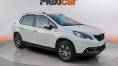 Usado 2018 Peugeot 2008 Style SUV | 9390 € (Precio justo)