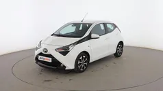 Blanco Usado 2021 Toyota Aygo X-play Utilitario | 12.399 € (Precio justo)