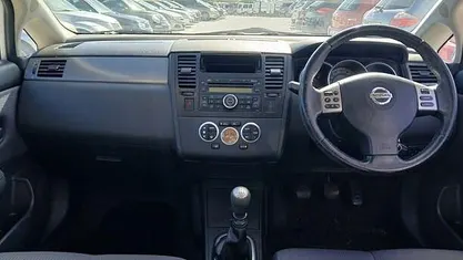 Usado Nissan Tiida Acenta 106 CV (77 kW) 2008 Utilitario