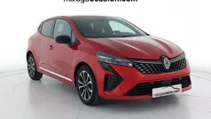 Rojo Usado 2024 Renault Clio V Techno Berlina | 16.572 € (Precio justo)