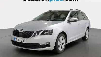 Occasion Skoda Octavia Ambition 116 PK (85 kW) 2019 Grijs Stationwagen