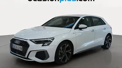 Käytetty Audi A3 Sportback S-Line 116 HP (85 kW) 2022 Valkoinen Viistoperä
