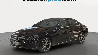 Azul Usado 2017 Mercedes E220 Berlina | 27.584 € (Buen precio)