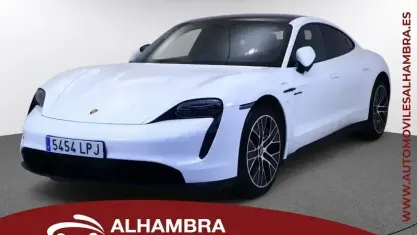 Usado Porsche Taycan 389 kW (530 CV) 2021 Blanco Berlina