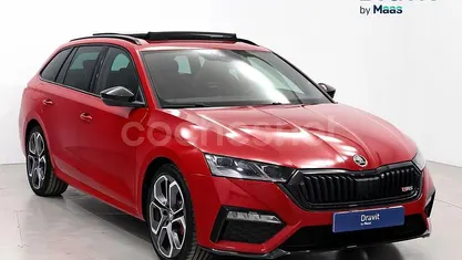 Rojo Usado 2024 Skoda Octavia RS Familiar | 37.990 € (Precio justo)