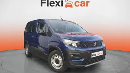 Usado Peugeot Rifter Allure 101 CV (74 kW) 2024 Monovolumen