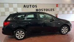 Usado 2015 Opel Astra Excellence Familiar | 5750 € (Precio justo)