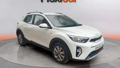 Usado 2022 Kia Stonic SUV | 14.490 € (Buen precio)