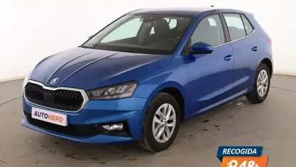 Usado Skoda Fabia Selection 95 CV (69 kW) 2024 Azul Utilitario