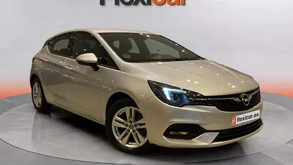 Usado Opel Astra GS Line 110 CV (80 kW) 2020 Berlina