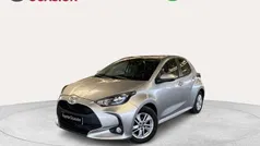 Gris Usado 2024 Toyota Yaris Edition Berlina | 17.990 € (Buen precio)
