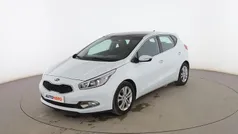 Blanco Usado 2014 Kia Ceed Utilitario | 9999 € (Precio justo)