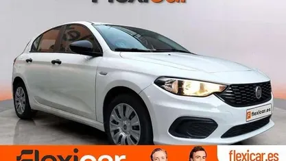 Usado Fiat Tipo Easy 95 CV (69 kW) 2018 Berlina