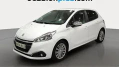 Usado 2018 Peugeot 208 Style Utilitario | 7682 € (Precio justo)