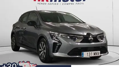 Gris Usado 2024 Mitsubishi Colt Motion Berlina | 16.610 € (Precio justo)