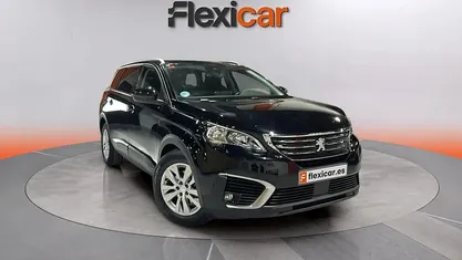 Usado Peugeot 5008 Style 131 CV (96 kW) 2019 Monovolumen
